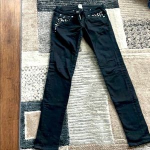 True Religion black jeans- size 28- skinny jeans